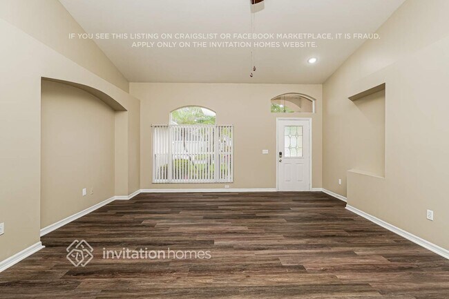 4623 Daventry Pl