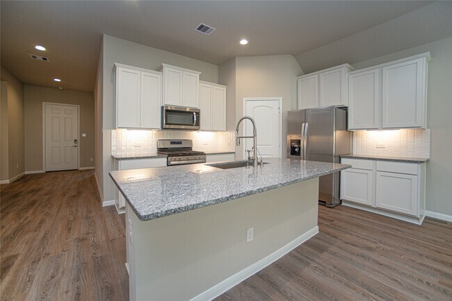 Photo - 439 Stonebrook Ln