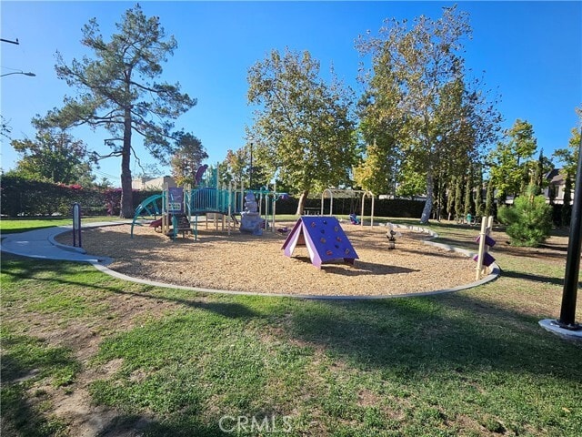 Photo - 1381 Burwood St