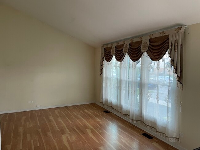 Photo - 9137 Barberry Ln