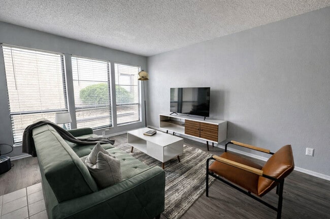 505 N Rock Rd Unit SI ID1534944P