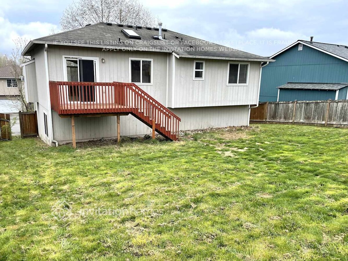 Photo - 3224 92nd Dr NE