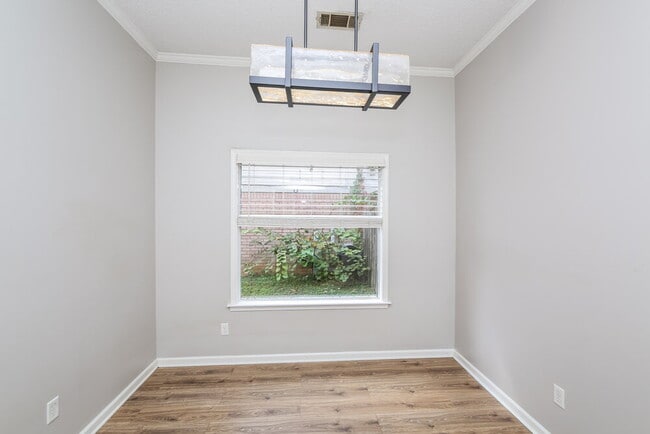 Photo - 2219 Lake Hill Ct