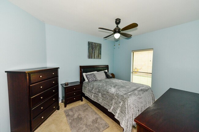 10 Golf House Rd