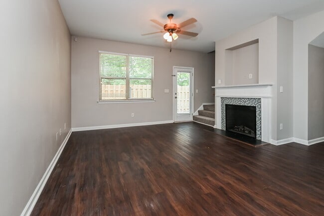 Photo - 3714 Humber Ct