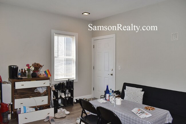 Photo - 14 Trenton St Unit 2