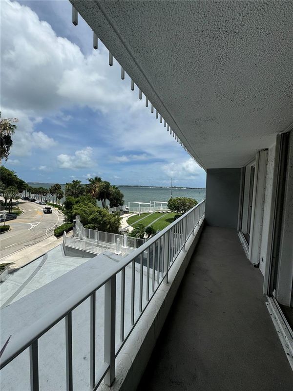 Photo - 200 SE 15th Rd Condo