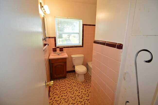 Photo - 519 Vern Dr