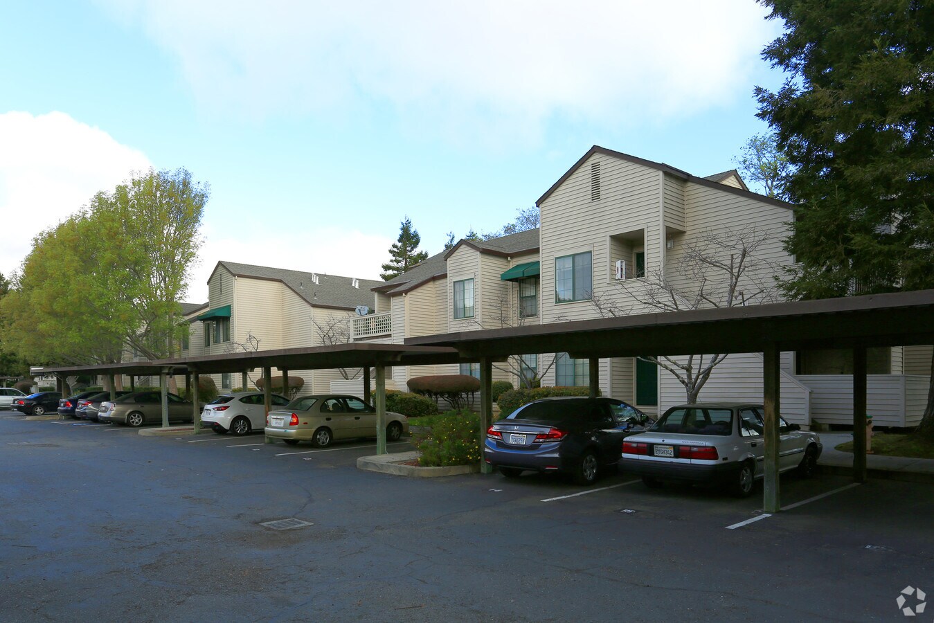 Photo - Pickleweed Apartments