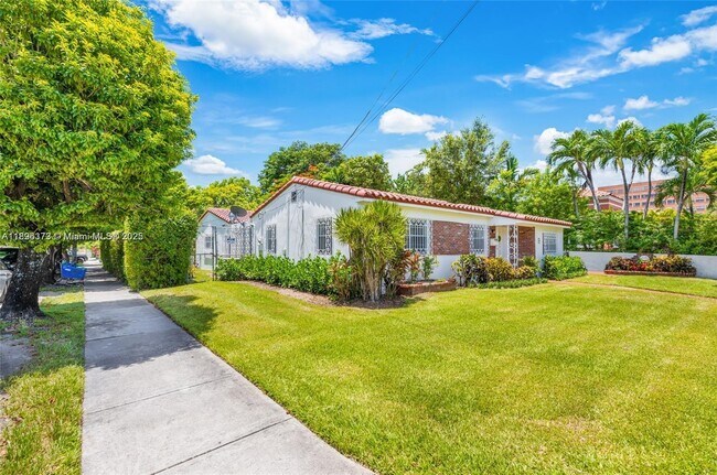 Photo - 3600 SW 26th St