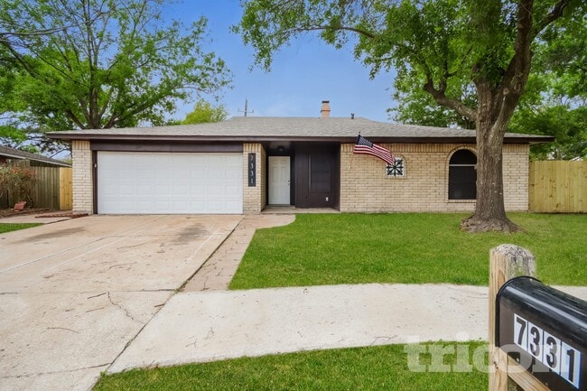 Photo - 7331 Millbrae Ln