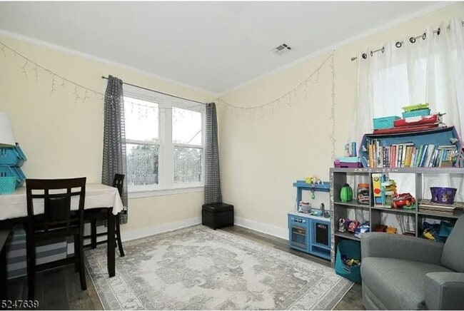 Photo - 215 W Saint Georges Ave Unit 2nd Floor