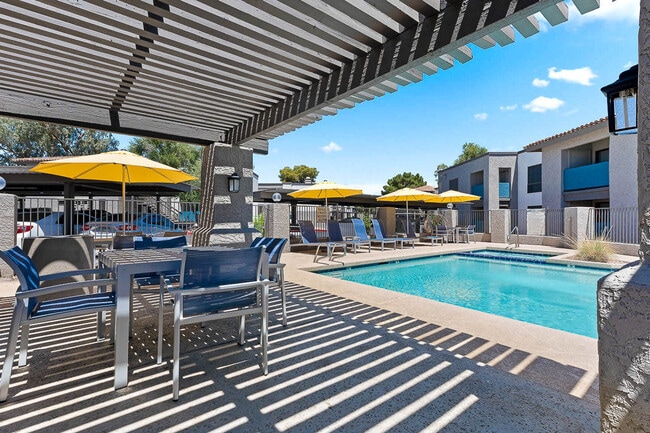 Photo - The Pointe at South Mountain