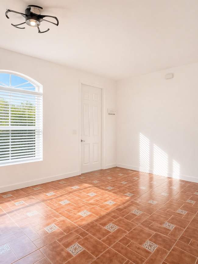 Photo - 11937 Sturbridge Ln