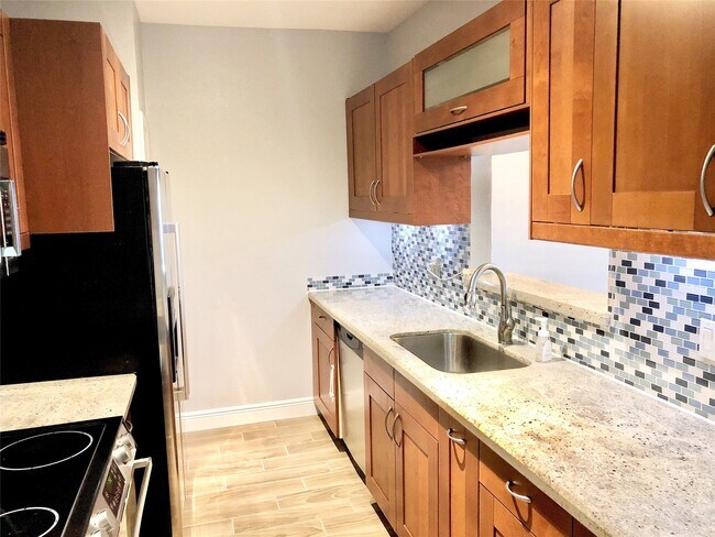 Photo - 3178 Holly Hall St