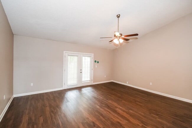 3499 Guernsey Ct