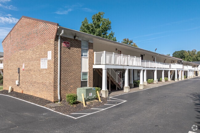 Photo - Meadow Creek Apartments