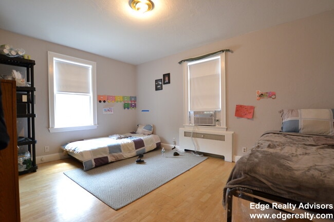 Photo - 6 Portina Rd Unit 2