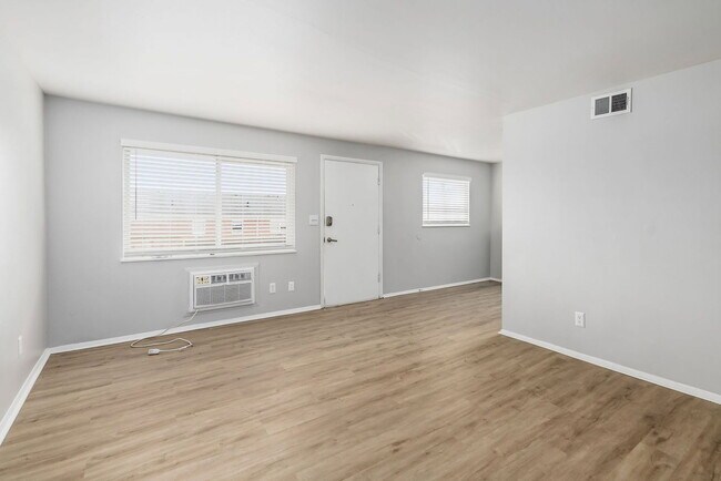 611 Riverview Dr Unit I