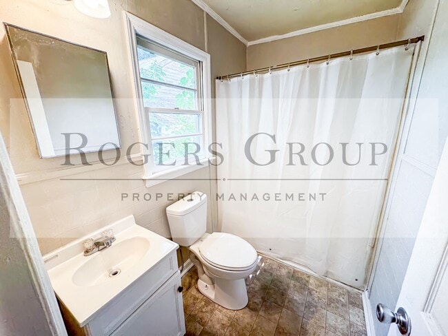 Photo - 412 Turner Ave