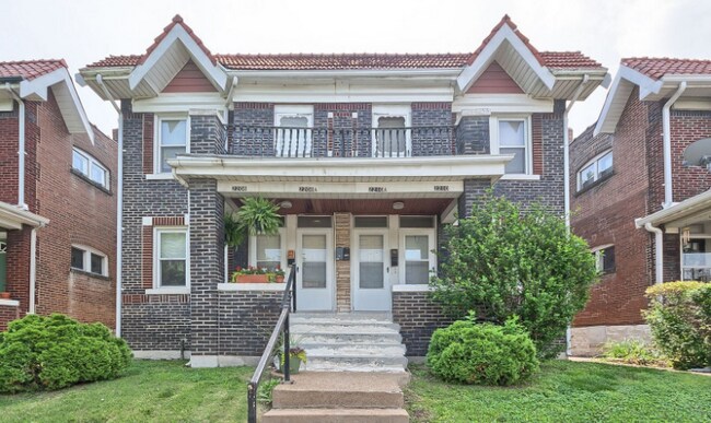 Photo - 2208 Portis Ave Unit 2208