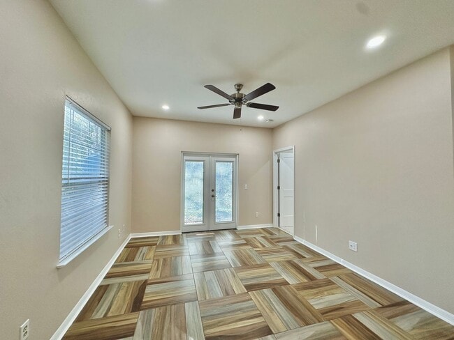 Photo - Beautifully Updated 2BR/2BA Corner Lot Home in Mill Pond – Monticello