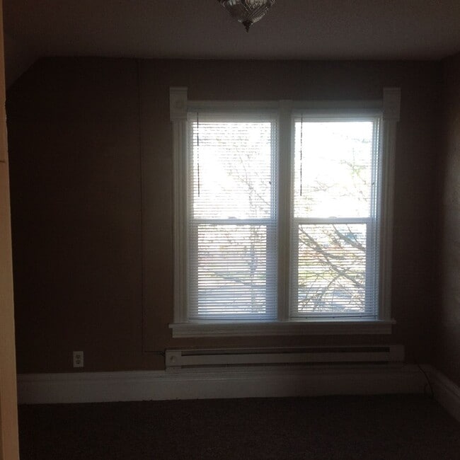 Photo - 602 2nd St SW Unit Apt #2