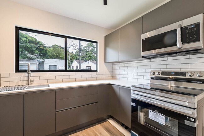 Photo - 25 NW 78th St Unidad Apt #1