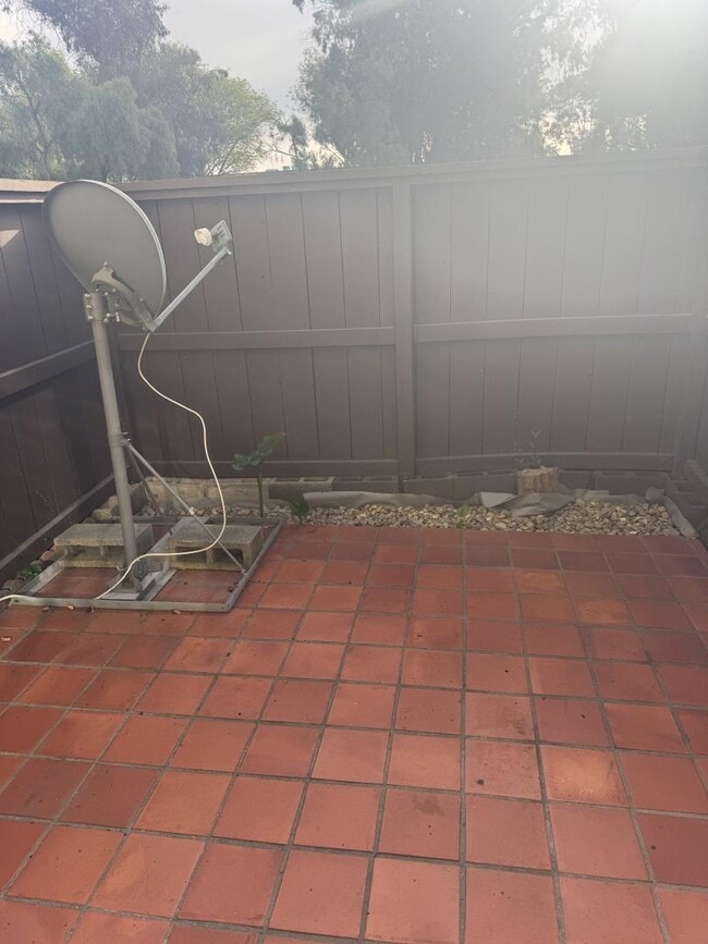 Photo - 39997 Cedar Blvd