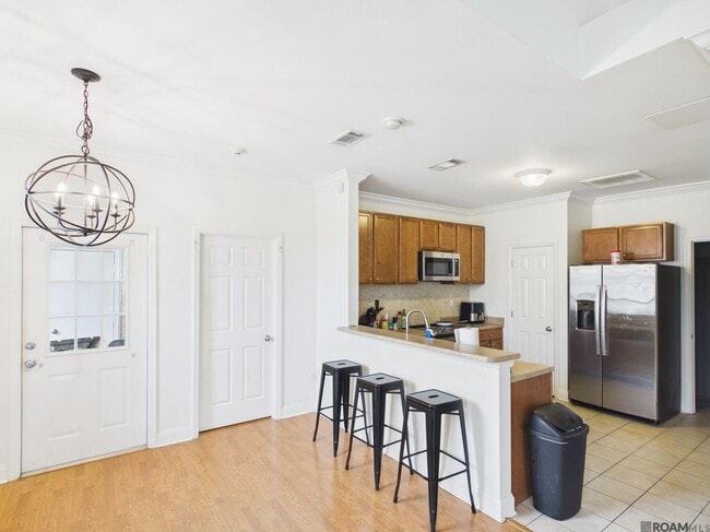 Photo - 4441 Burbank Dr Unidad 601