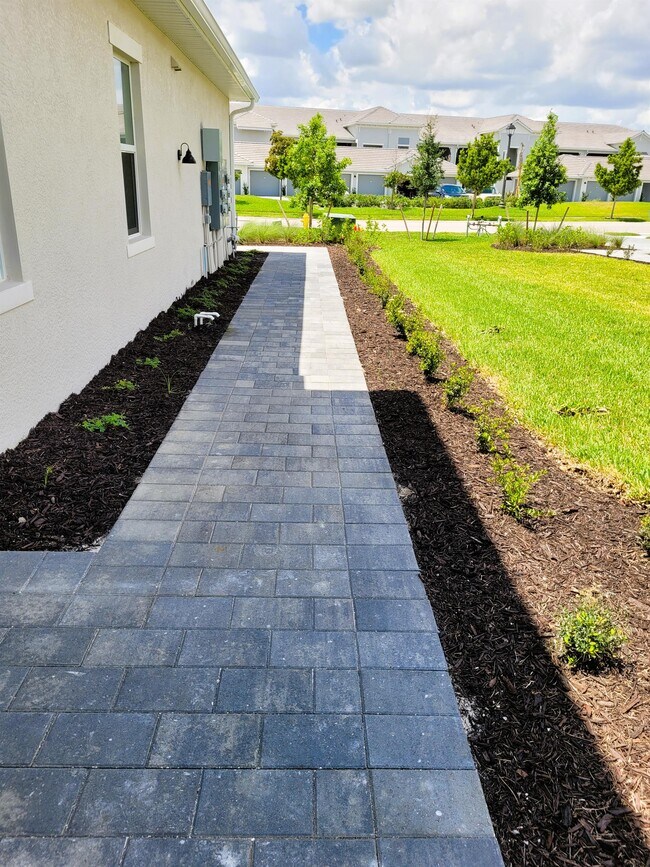 Photo - 6044 Ellerston Way