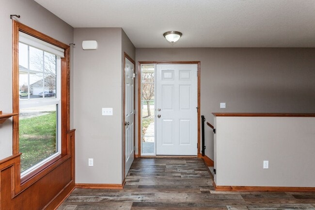 Photo - BEAUTIFUL TOWNHOME!  3 Bedroom, 3 Bathroom Townhome in Ankeny!!