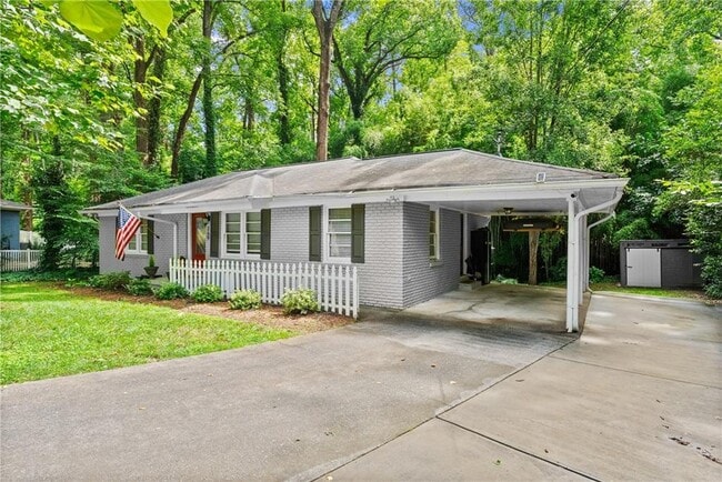 Building Photo - 269 Terrydale Dr SE Rental