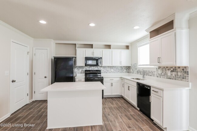 Photo - 6797 Brittany Oak Dr