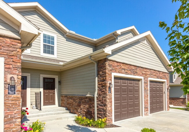 Prairie Pines Townhomes