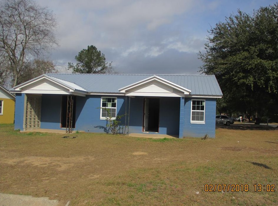 Photo - 201 Barton Ave