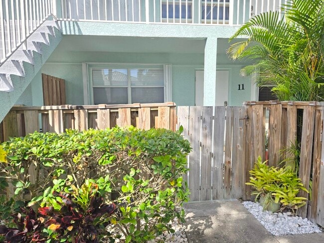 Photo - 7605 Ridgewood Ave Unit 111