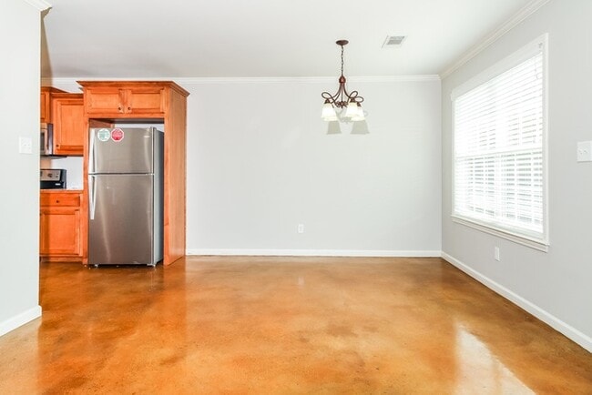 Photo - 5813 Heritage Heights Dr