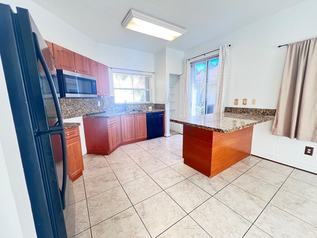 Photo - 170 NW 207th Way Condo Unit CHAPEL TRAIL