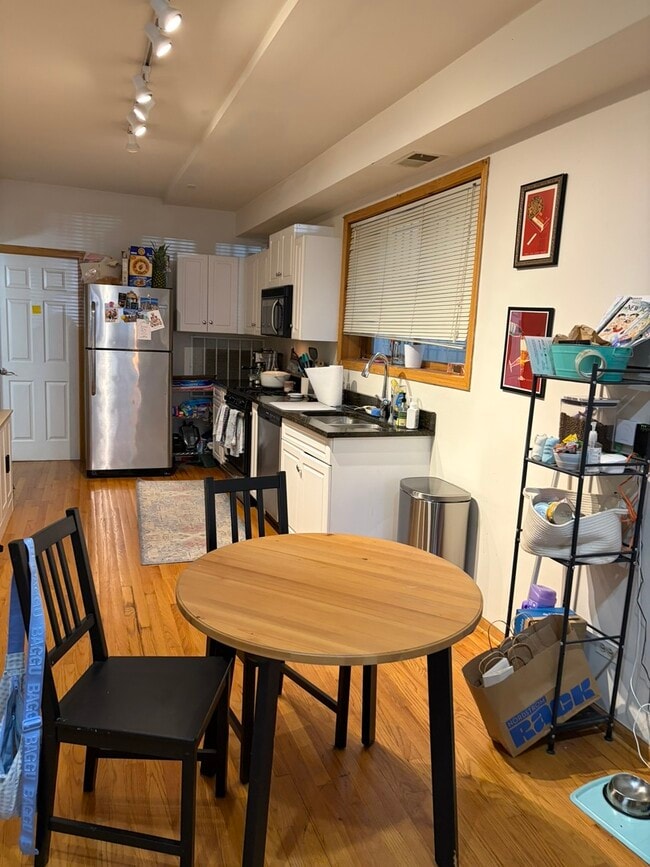 Photo - 1543 W Thomas St Unit G