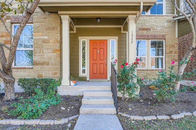 Photo - 1042 Lost Pines Ln