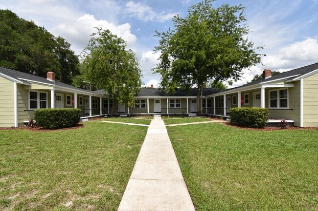 Photo - Third Avenue Apartments