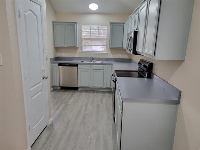 Photo - 6808 W Lynn Creek Dr