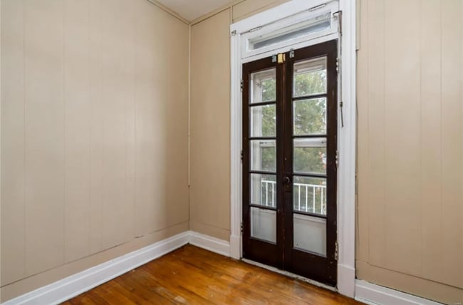 3919 Michigan Ave Unit 2F