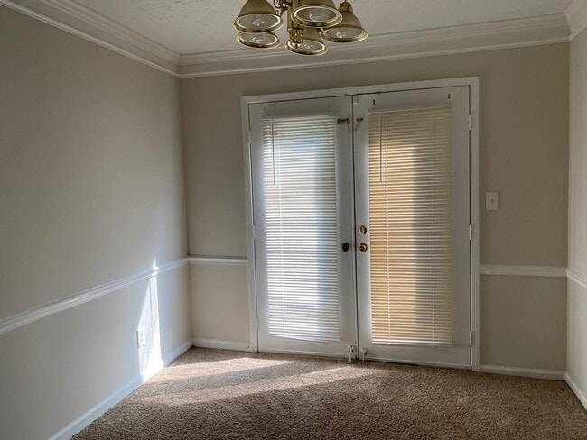Photo - 2341 Murell Rd