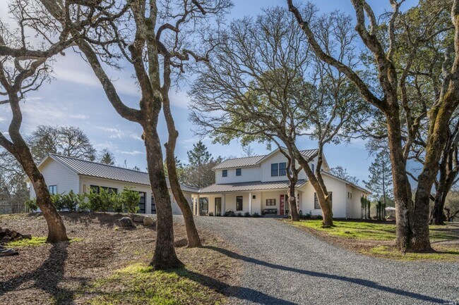 Photo - 2001 Schultz Rd