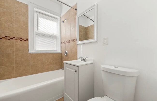 Photo - 210 Springdale Ave Unidad Apt 1 East