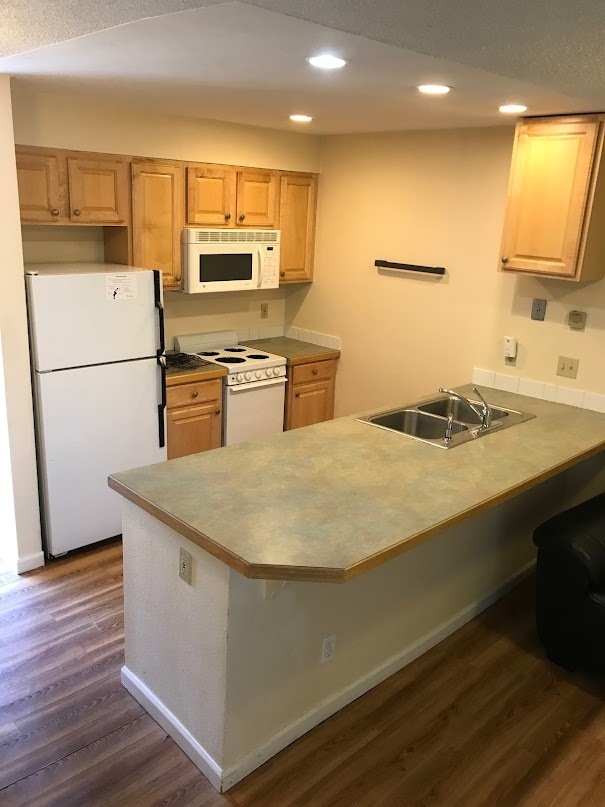 Photo - 1065 University Ave Unit 214