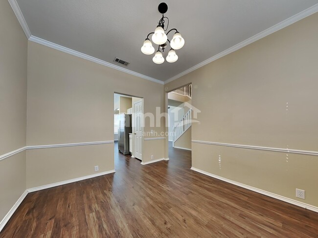 Photo - 132 Julian Dr