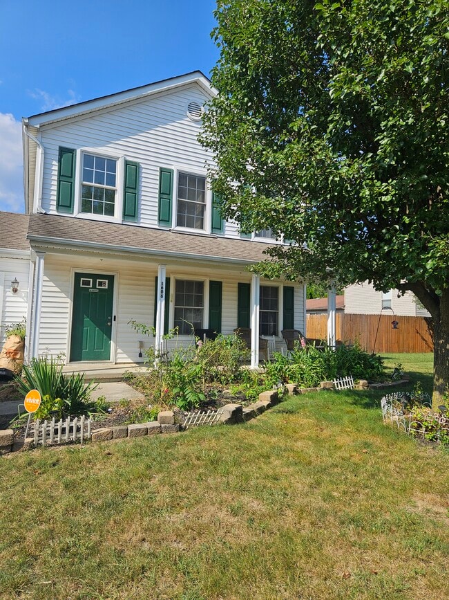 Building Photo - 1606 Metcalfe Ave Rental